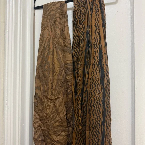 Brown and Black Patterned Scarf - Picture 1 of 3
